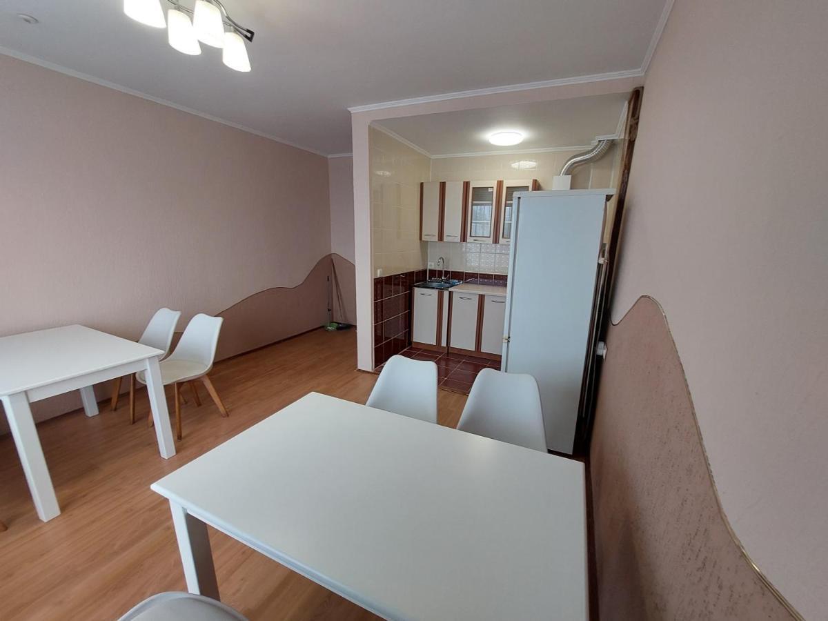 Hotel Pyate Koleso Lazeshchyna Esterno foto